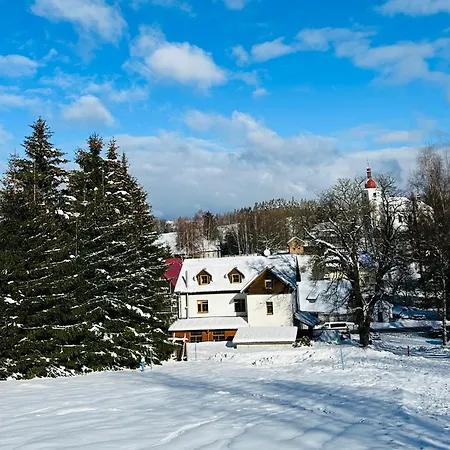 Na Sjezdovce Lägenhet