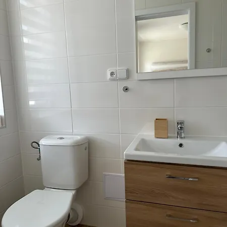 Na Sjezdovce Lägenhet Sedloňov
